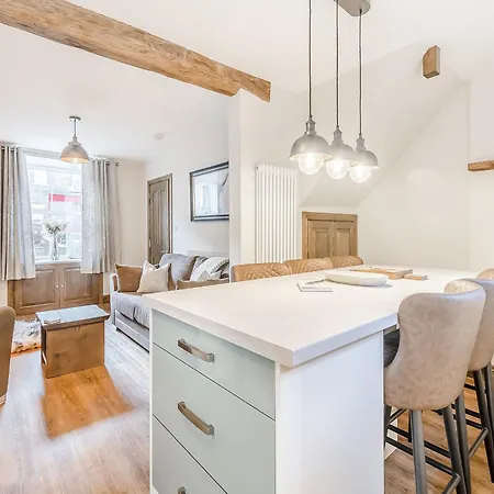 Hook - Uk48361 Loftus